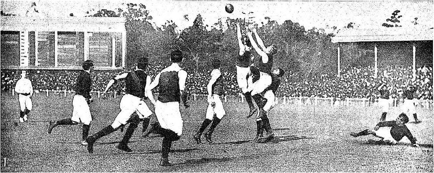 1908 Grand Final v Essendon
First quarter action
Trove; Leader October 03 